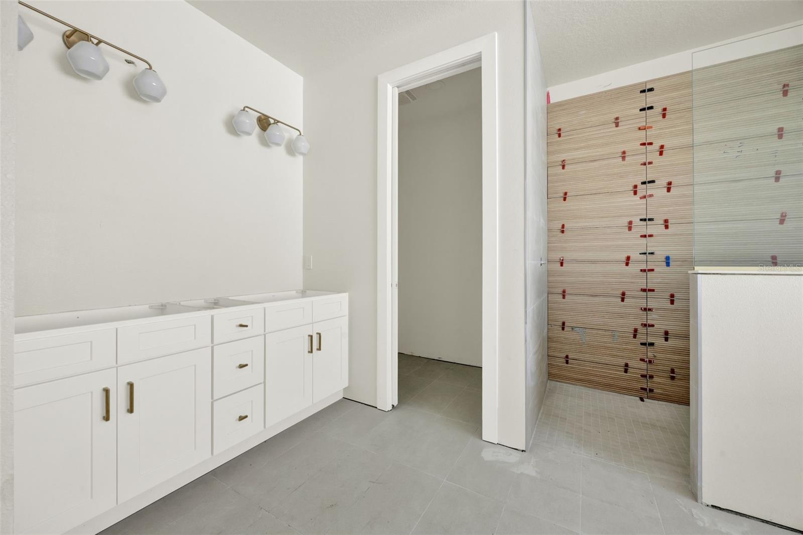 Image 7 of 11 For 9241 Eagles Perch Pl