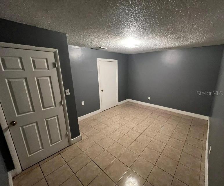 Image 9 of 9 For 577 Bee Avenue
