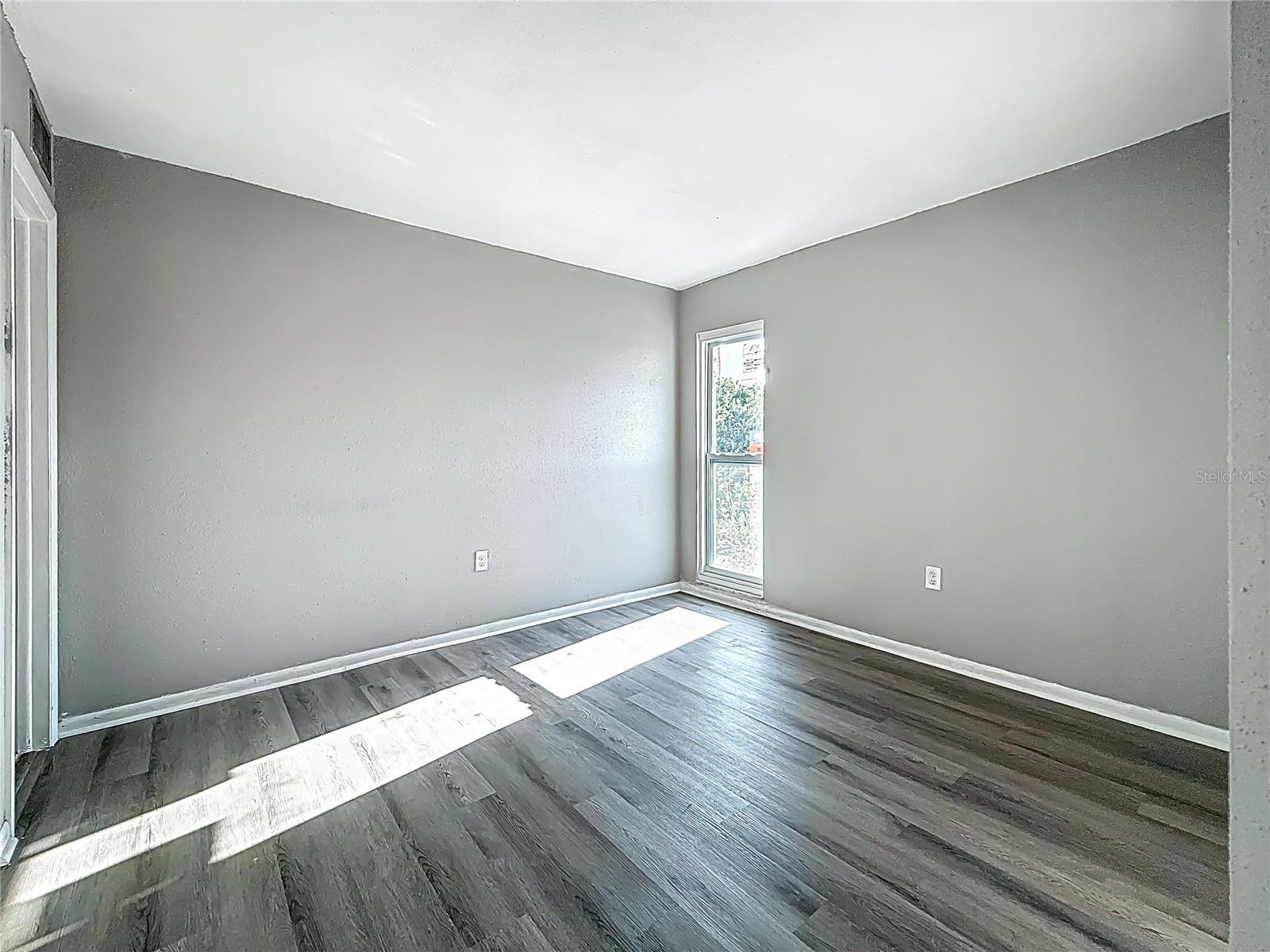 Image 17 of 44 For 6100 12th Street S 313