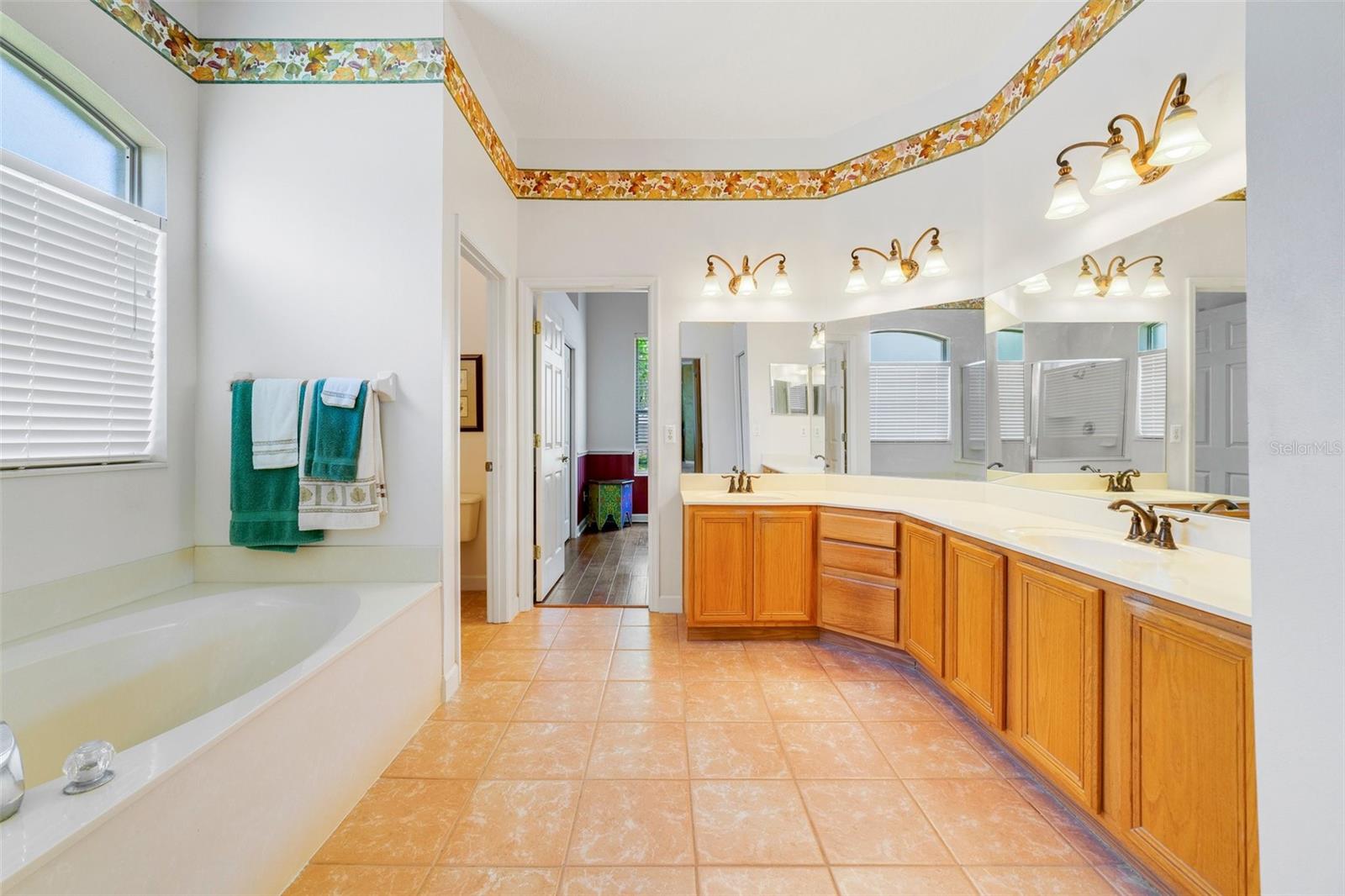 Image 14 of 35 For 1515 Cherry Lake Way