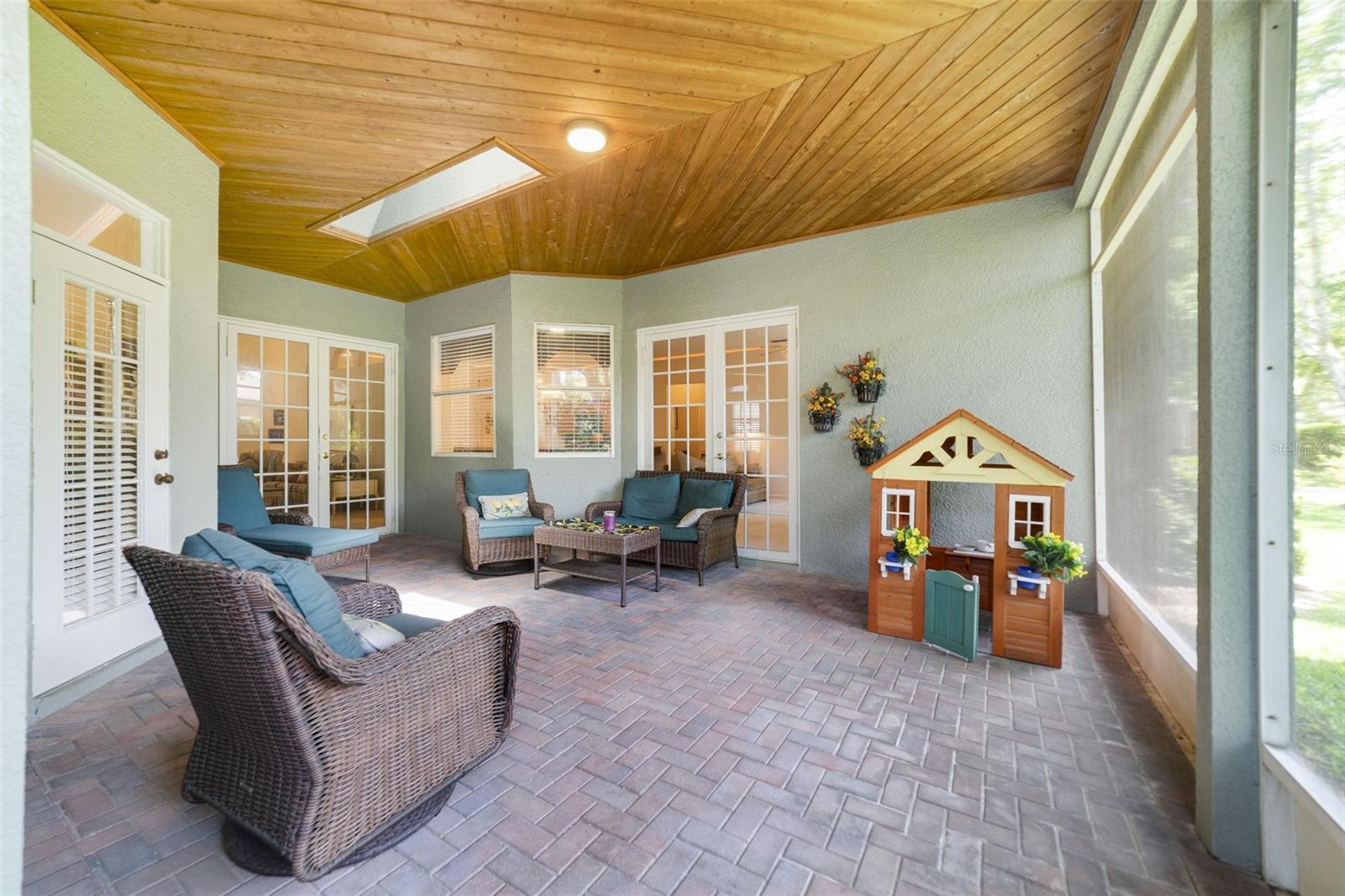 Image 3 of 35 For 1515 Cherry Lake Way