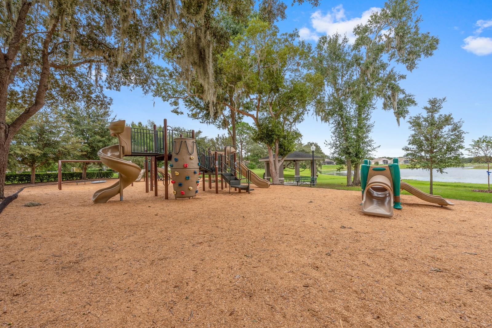 Image 32 of 35 For 1515 Cherry Lake Way