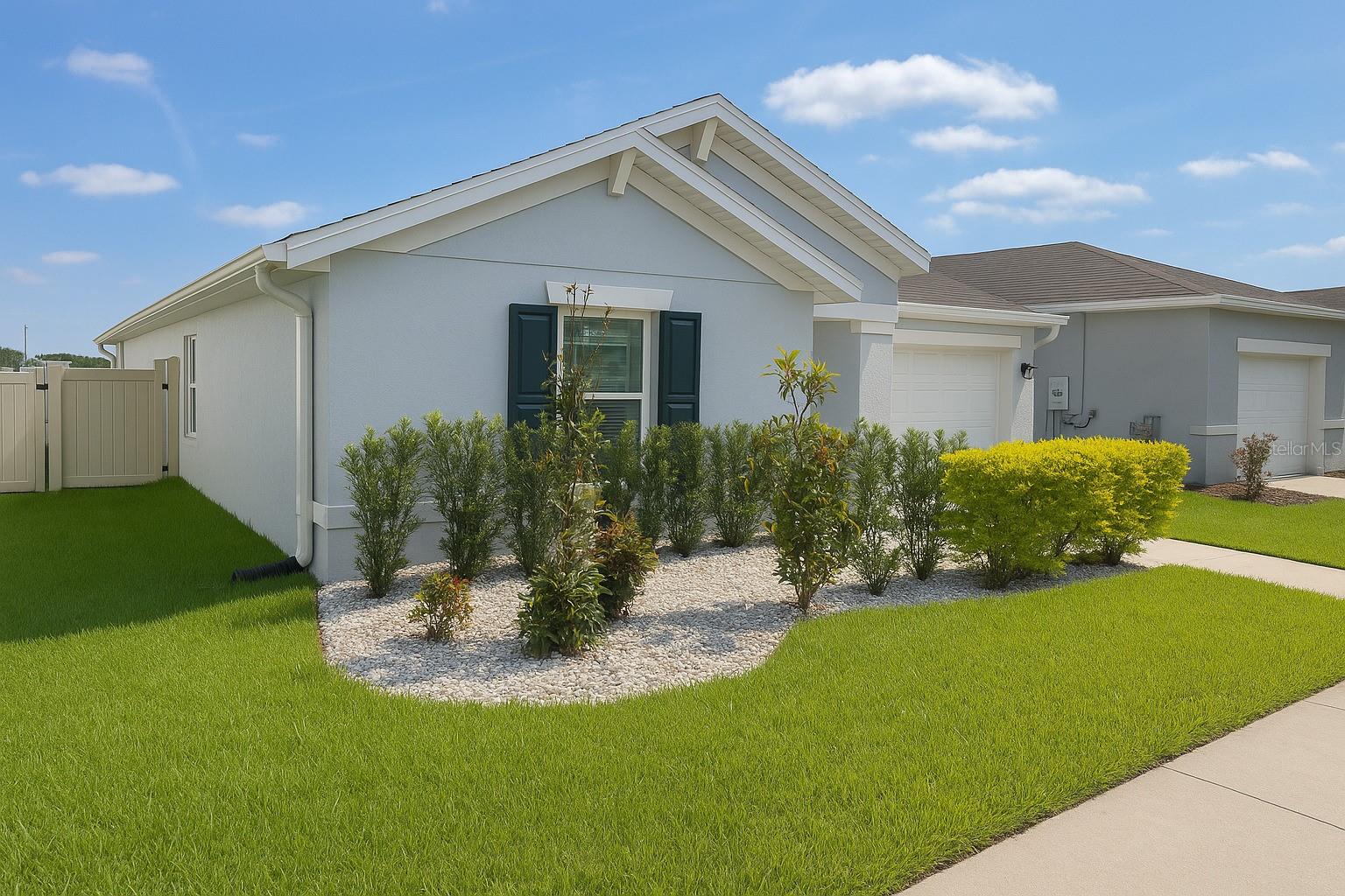 Image 2 of 28 For 831 Ofanto Way
