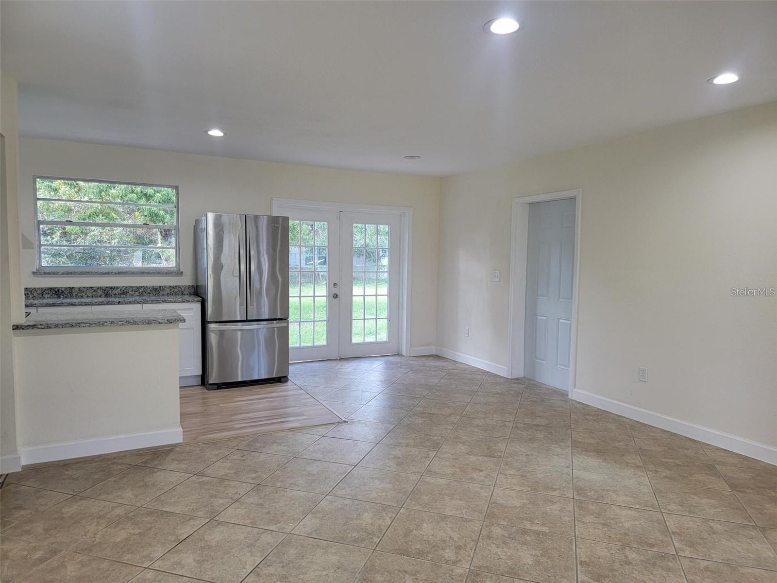 Image 2 of 10 For 1107 Greenwood Way