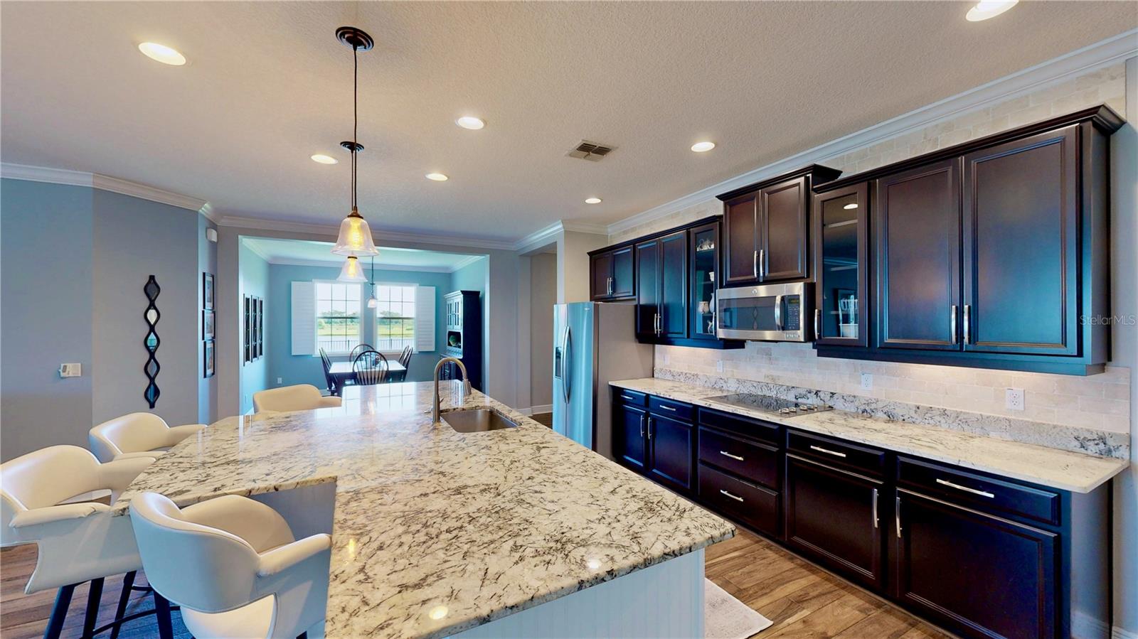 Image 36 of 66 For 15510 Lake Burnett Shore Court