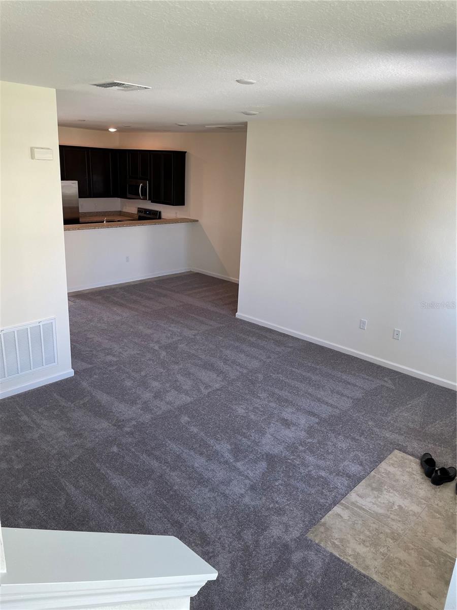 Image 9 of 20 For 181 Holly Village Drive