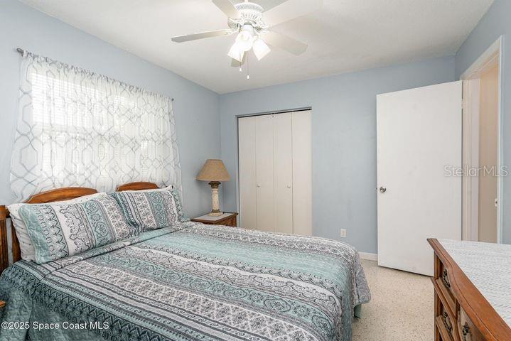 Image 14 of 27 For 285 Hickory Avenue
