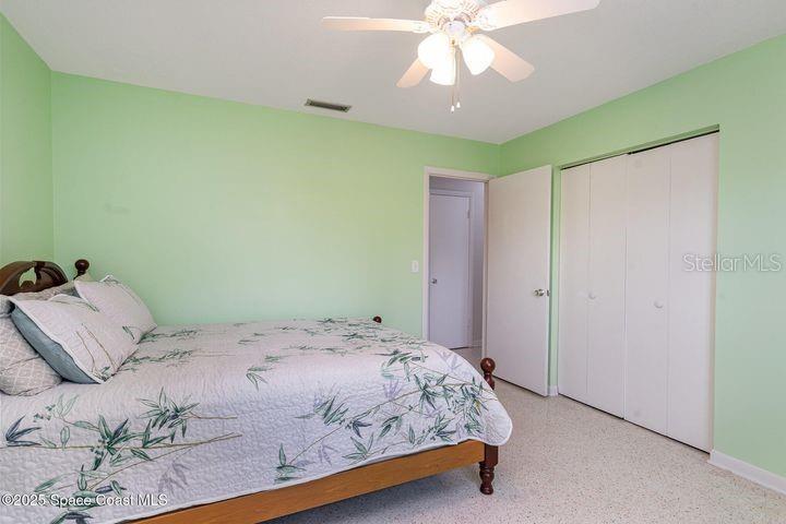 Image 16 of 27 For 285 Hickory Avenue