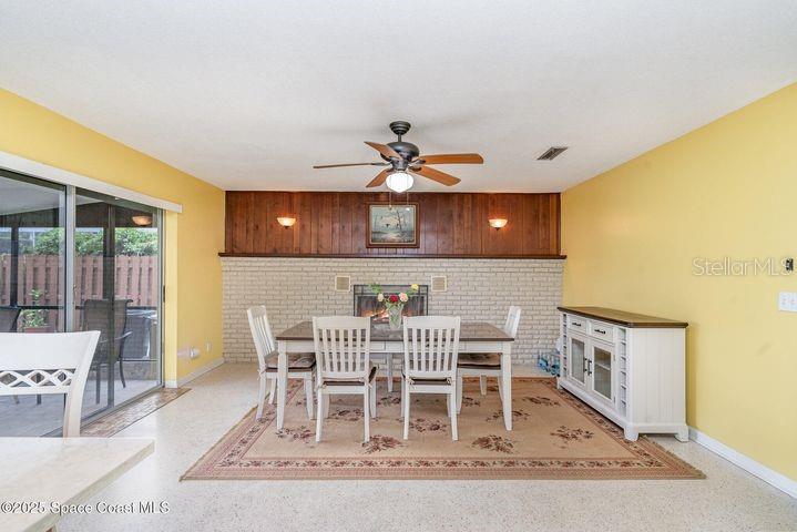 Image 8 of 27 For 285 Hickory Avenue