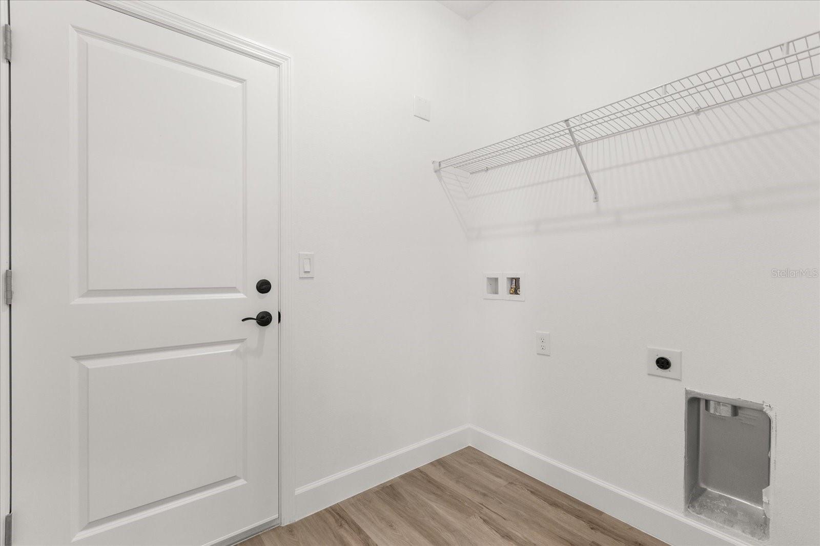 Image 20 of 30 For 441 Caraway Drive