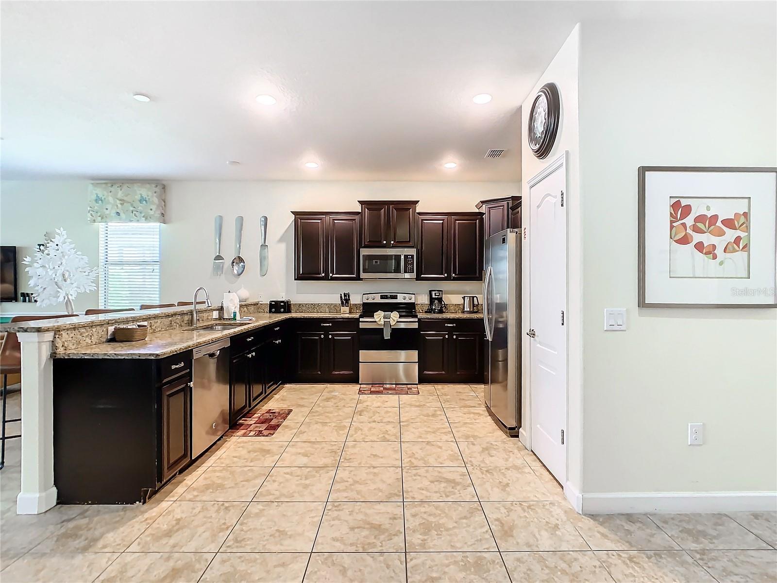 Image 15 of 67 For 1478 Moon Valley Drive