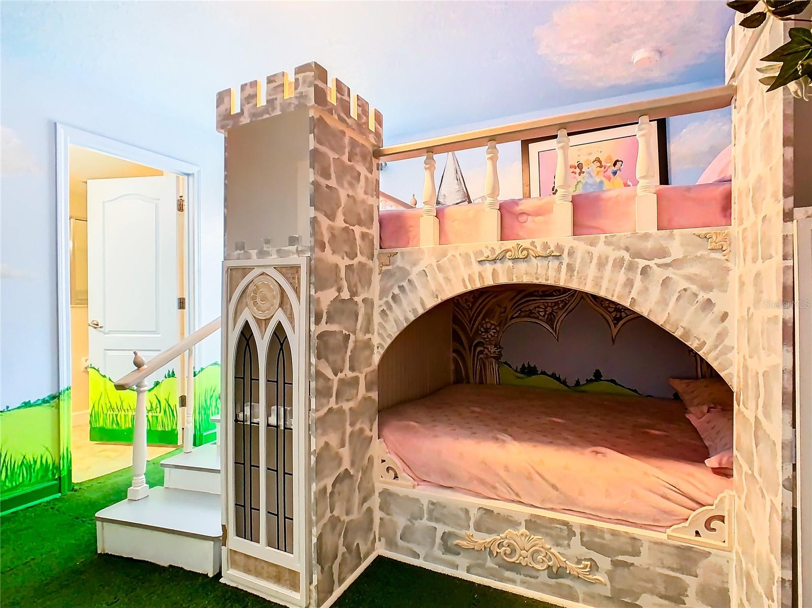 Image 20 of 67 For 1478 Moon Valley Drive