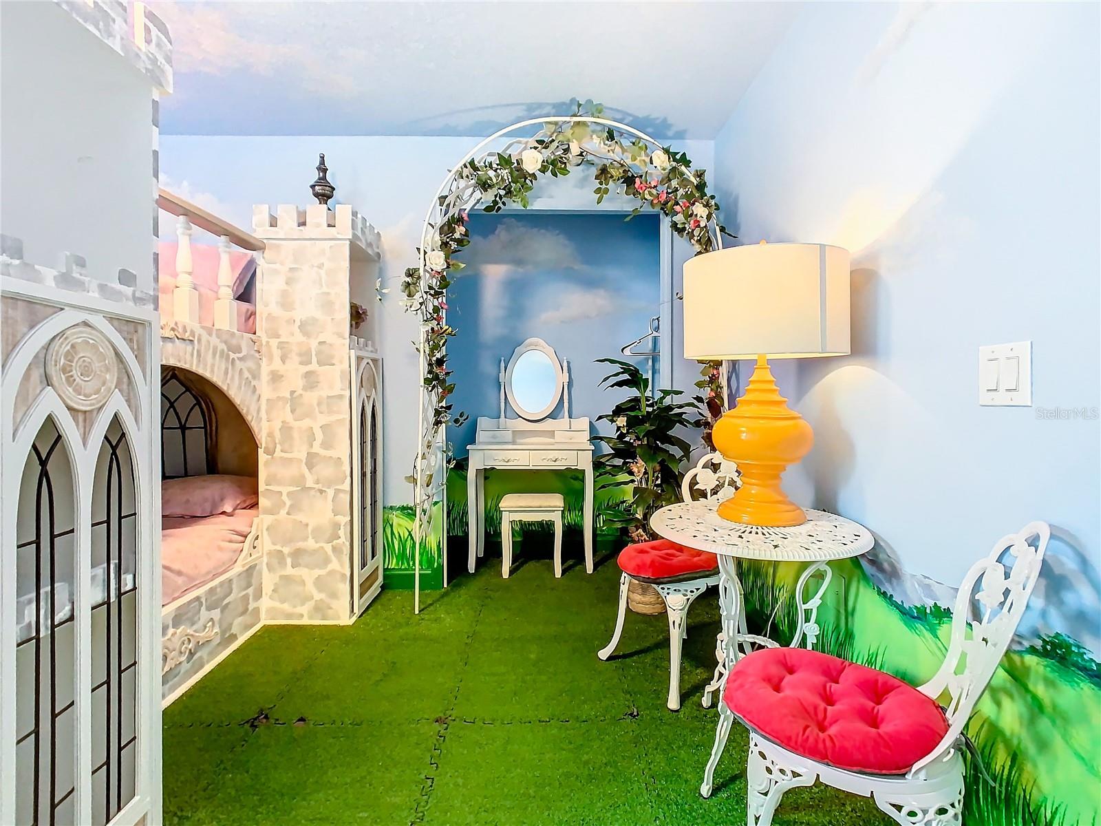 Image 23 of 67 For 1478 Moon Valley Drive