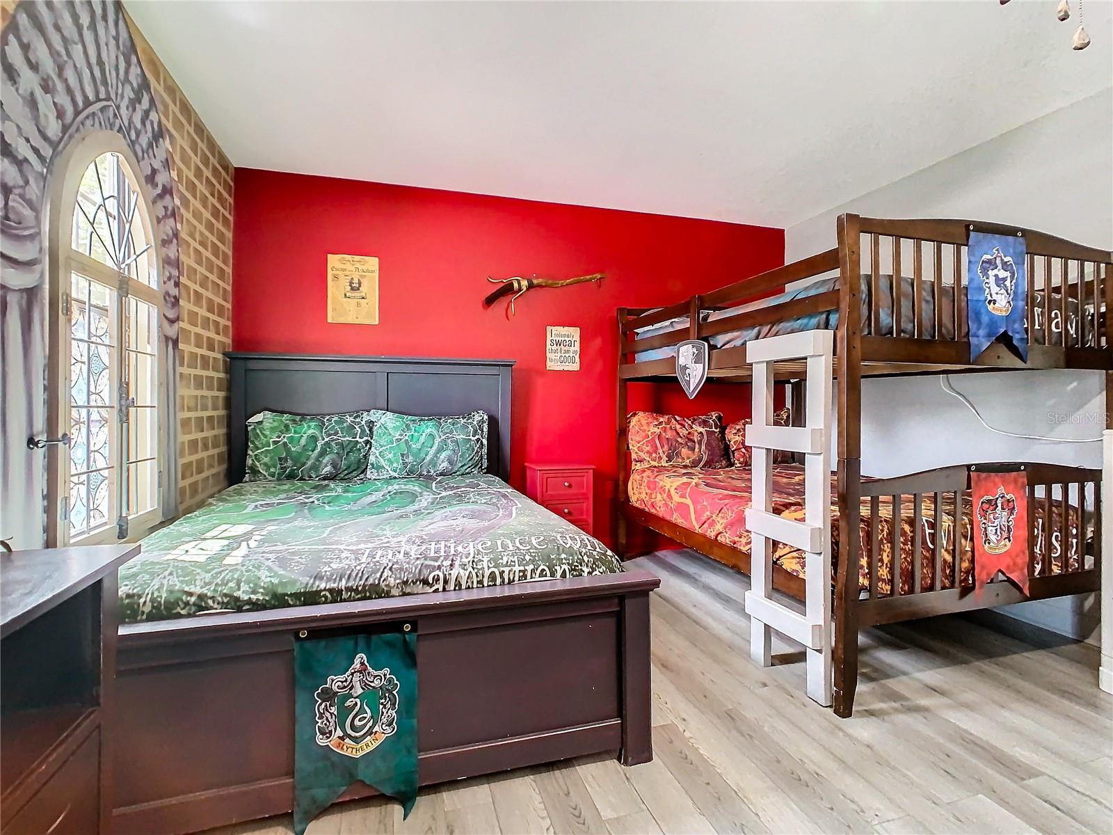 Image 29 of 67 For 1478 Moon Valley Drive