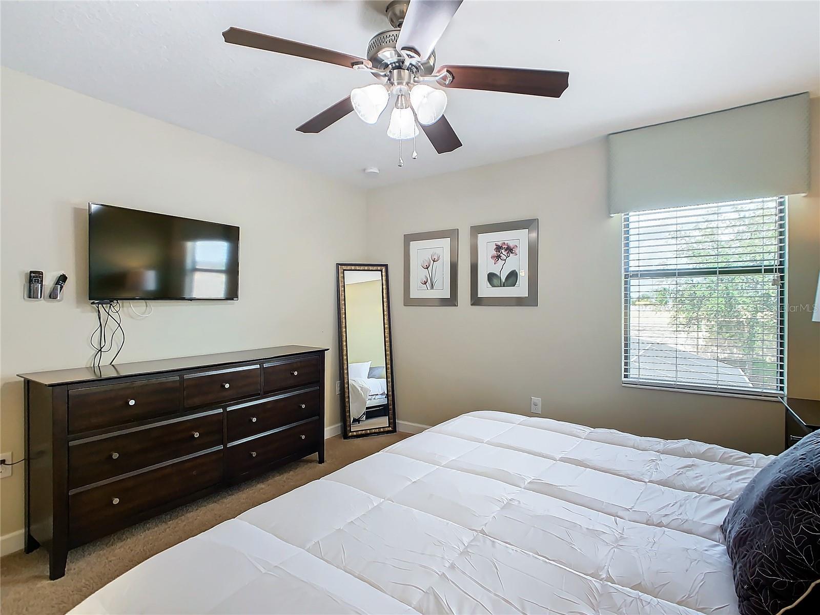 Image 37 of 67 For 1478 Moon Valley Drive