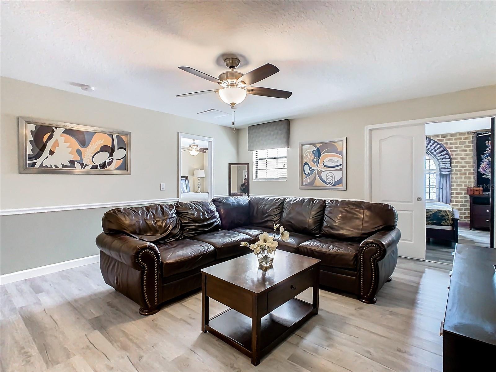 Image 39 of 67 For 1478 Moon Valley Drive