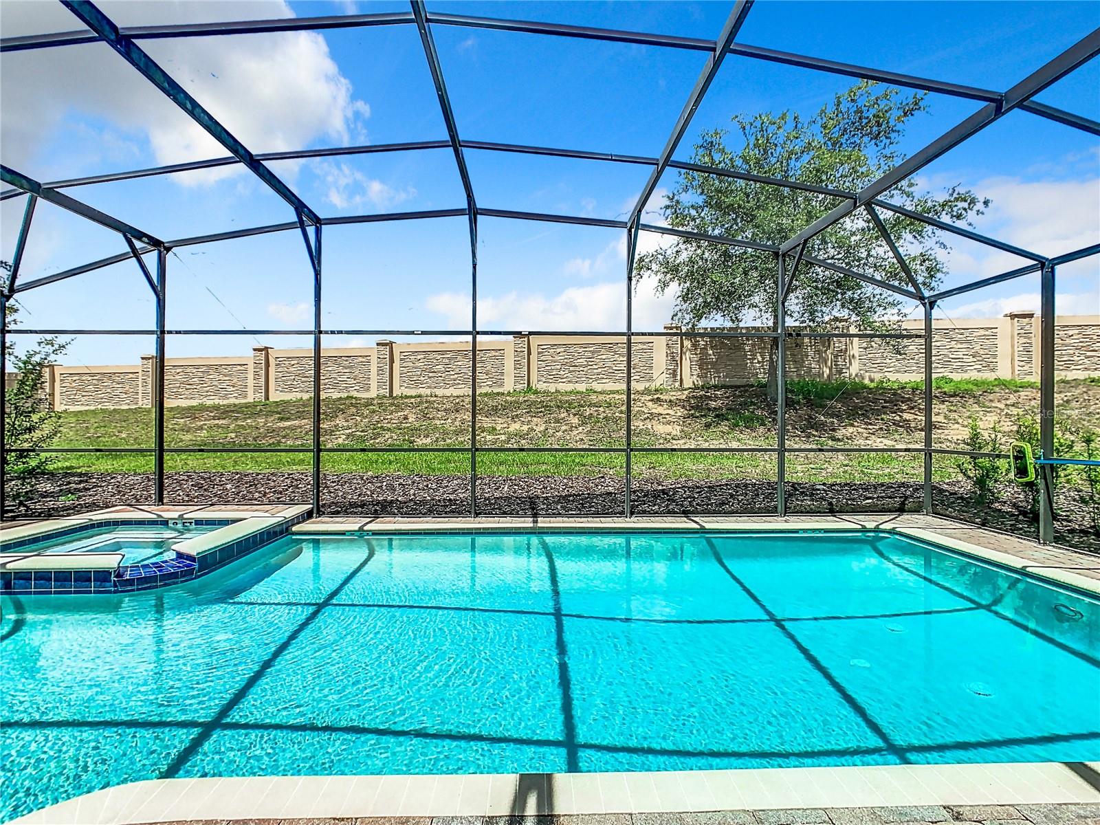 Image 4 of 67 For 1478 Moon Valley Drive