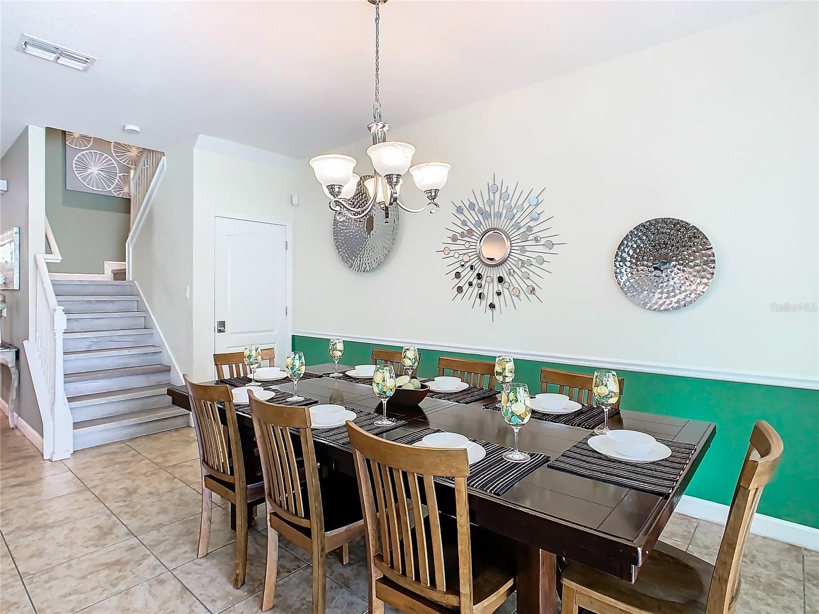 Image 8 of 67 For 1478 Moon Valley Drive