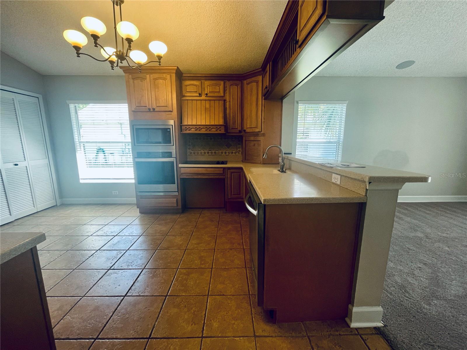 Image 11 of 20 For 1043 Ballyshannon Parkway