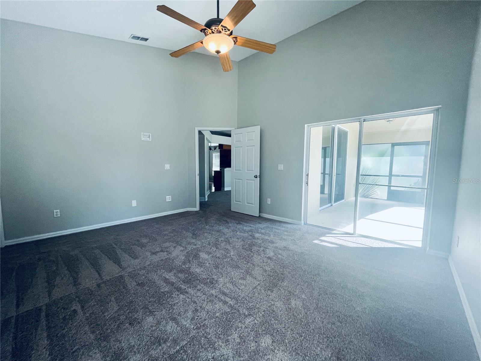 Image 4 of 20 For 1043 Ballyshannon Parkway