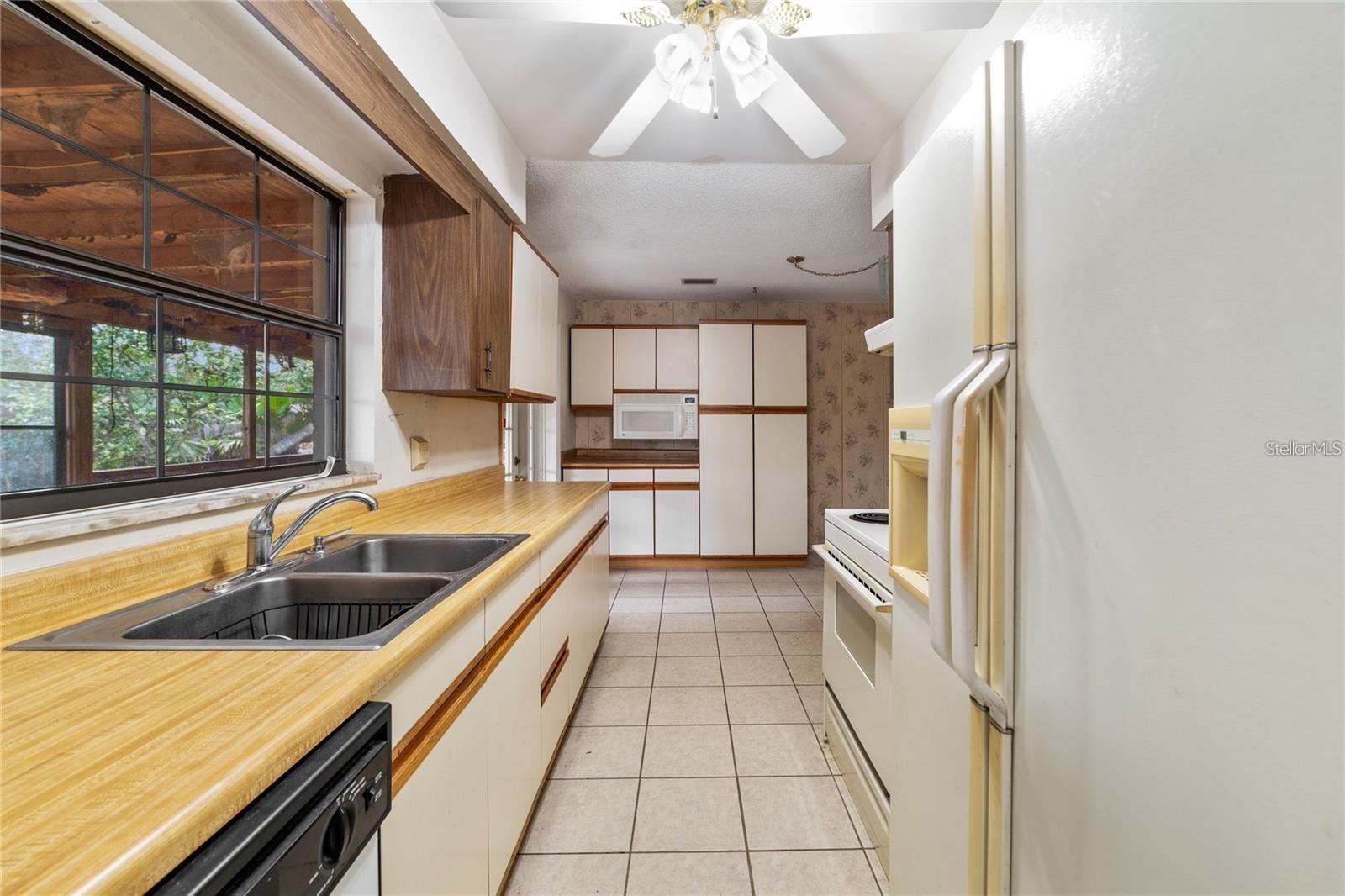 Image 3 of 13 For 7024 Harwick Drive
