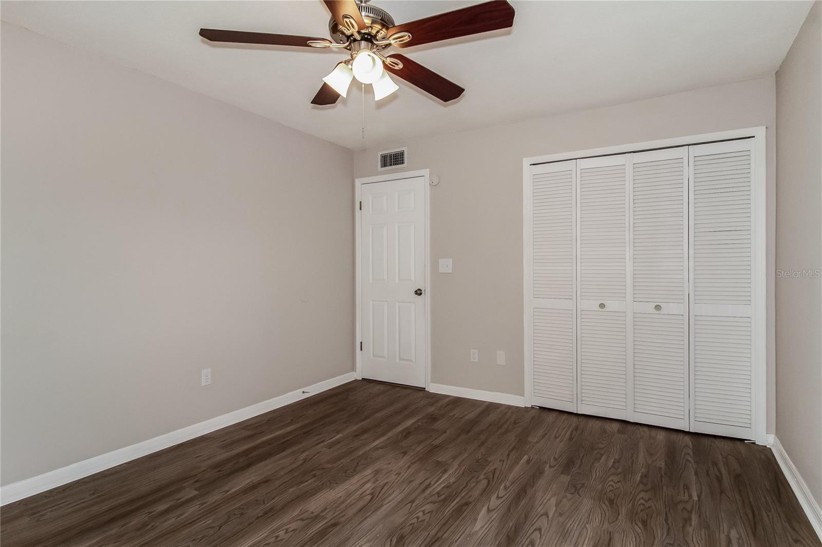 Image 11 of 16 For 413 Citrus Street
