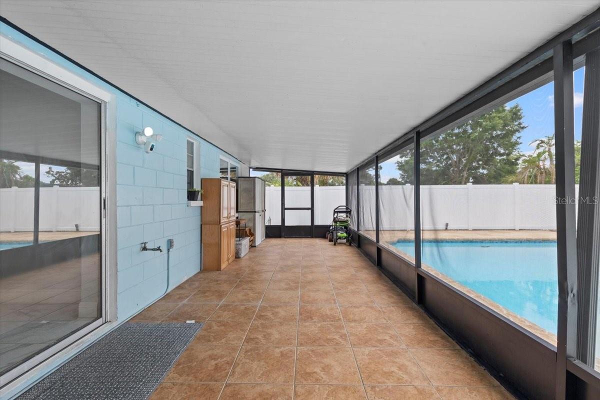 Image 17 of 64 For 14506 Sutter Place