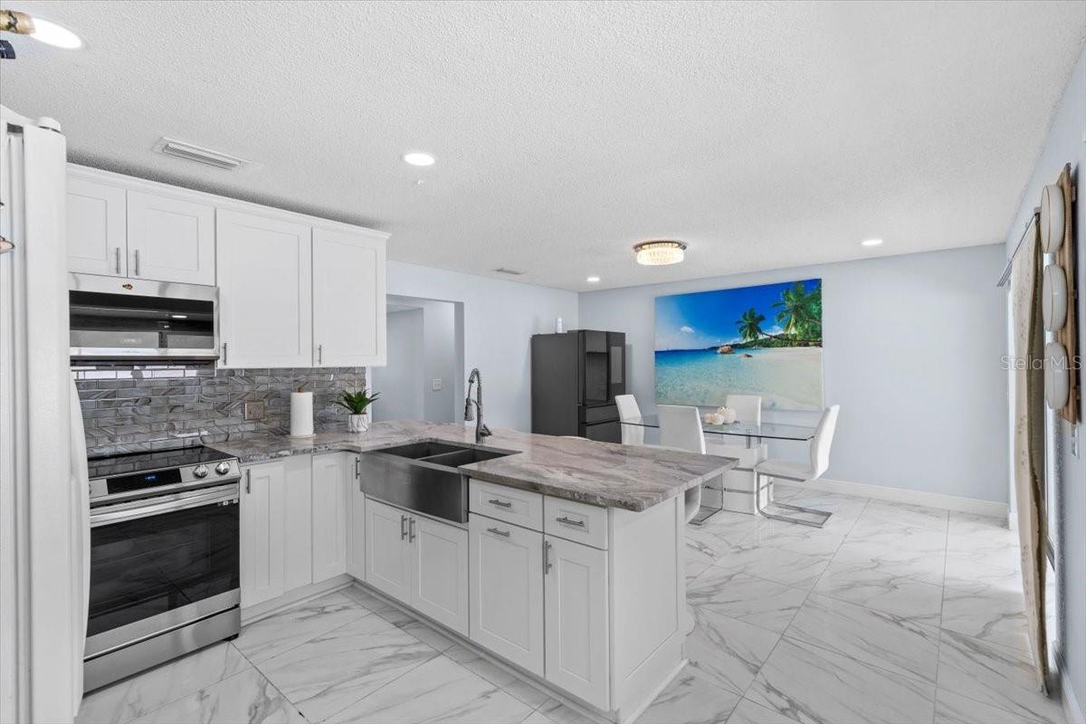 Image 43 of 64 For 14506 Sutter Place