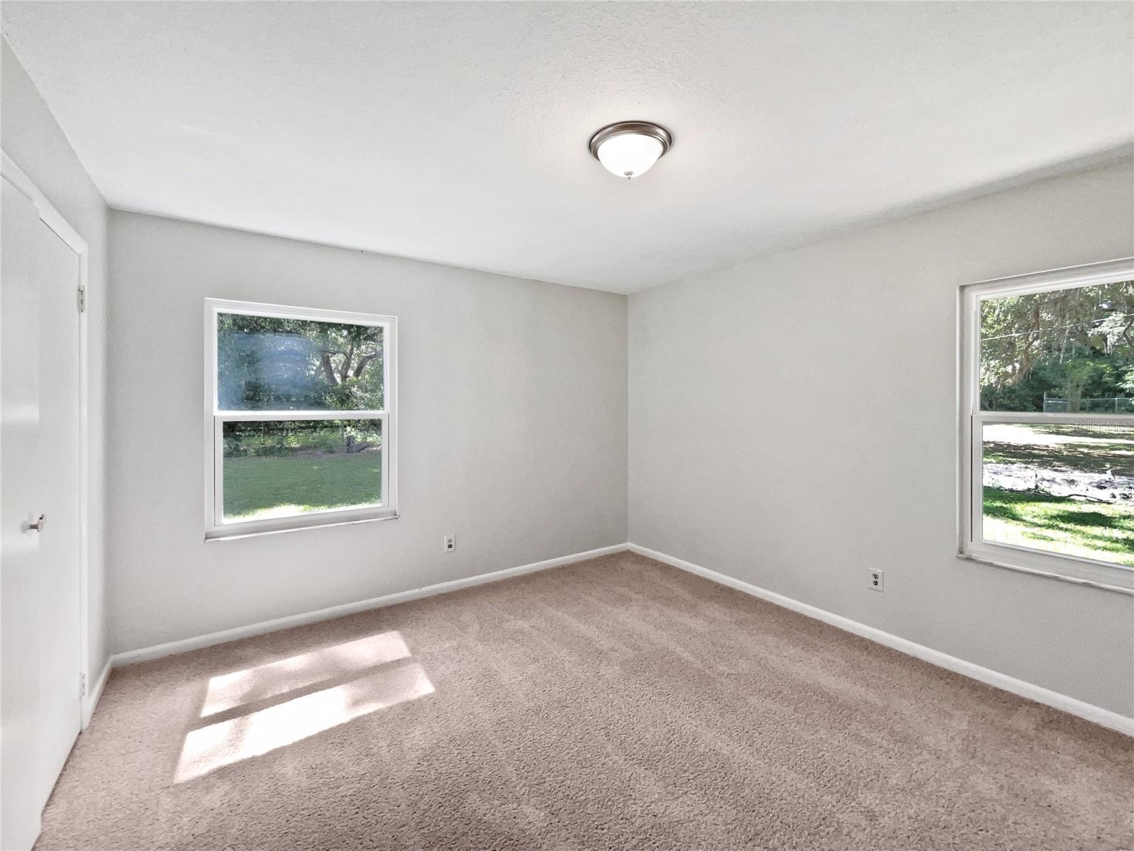 Image 17 of 23 For 13794 112th Street