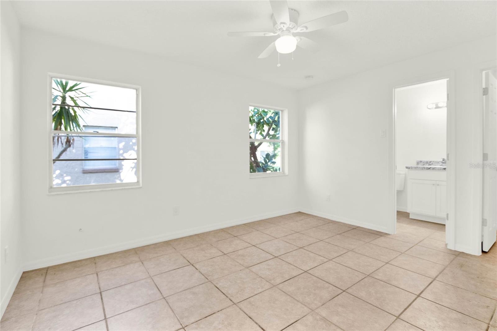 Image 19 of 26 For 2417 Cedar Avenue