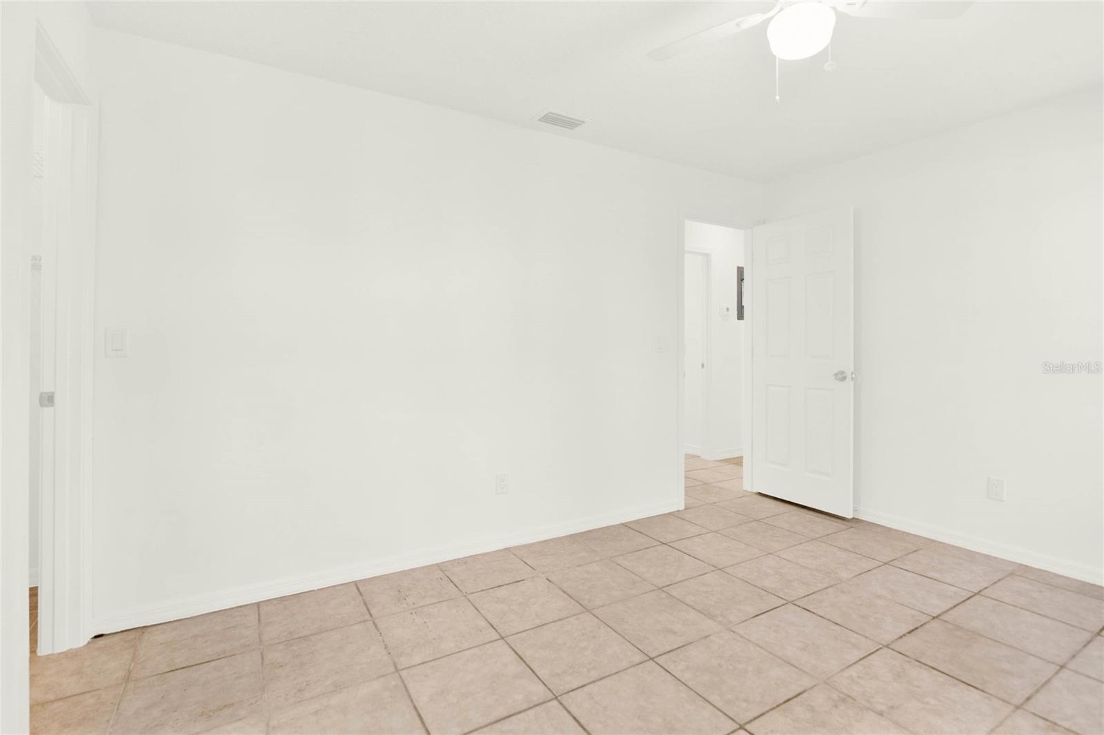 Image 3 of 26 For 2417 Cedar Avenue