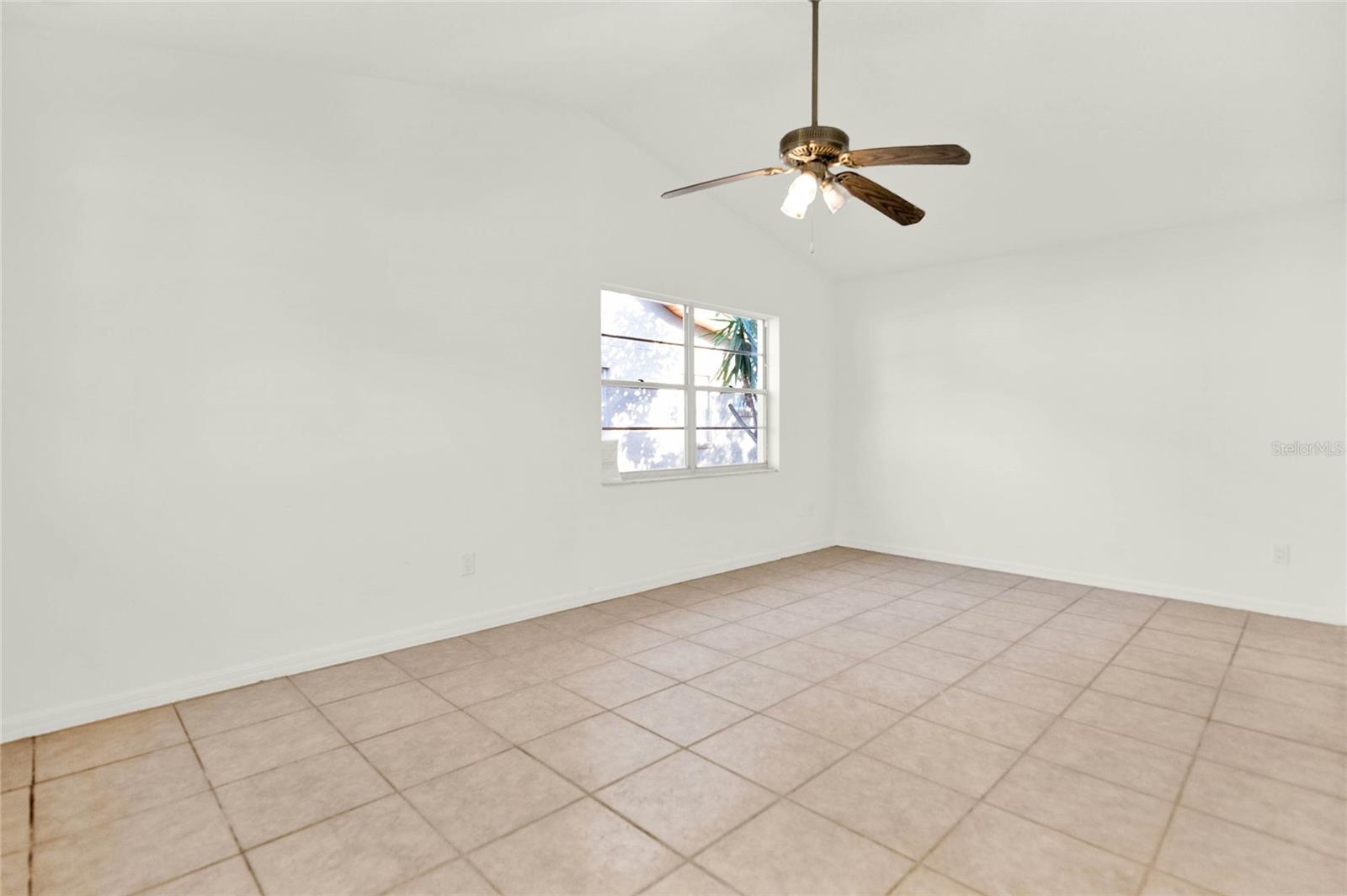 Image 7 of 26 For 2417 Cedar Avenue