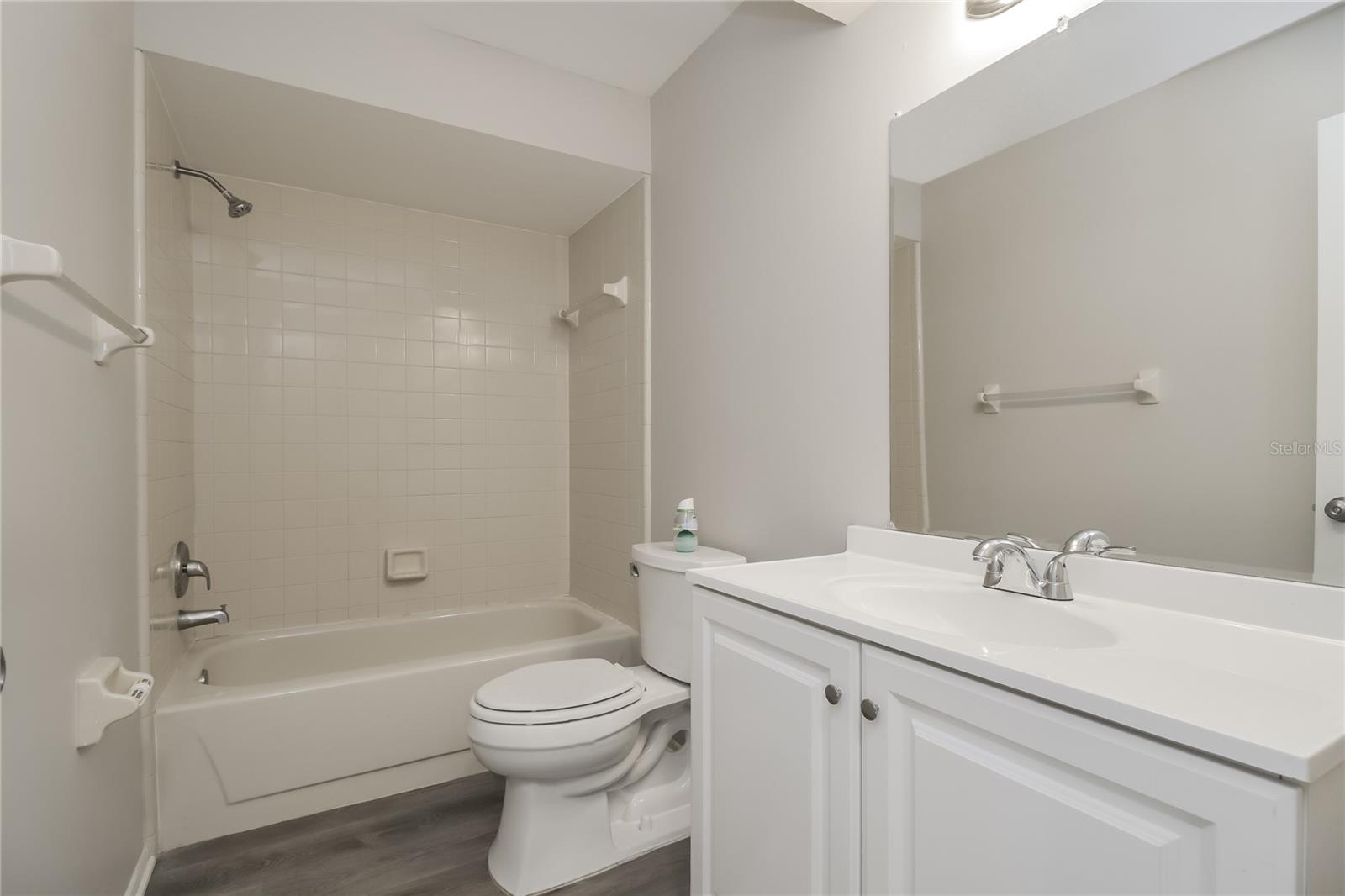 Image 11 of 16 For 419 Cutter Court