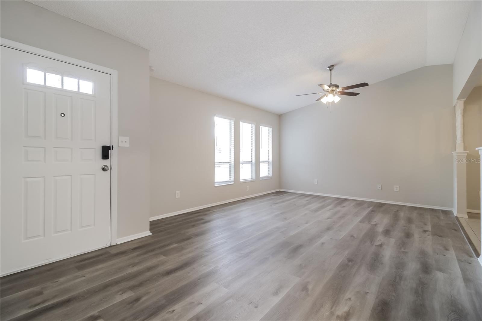 Image 7 of 16 For 419 Cutter Court