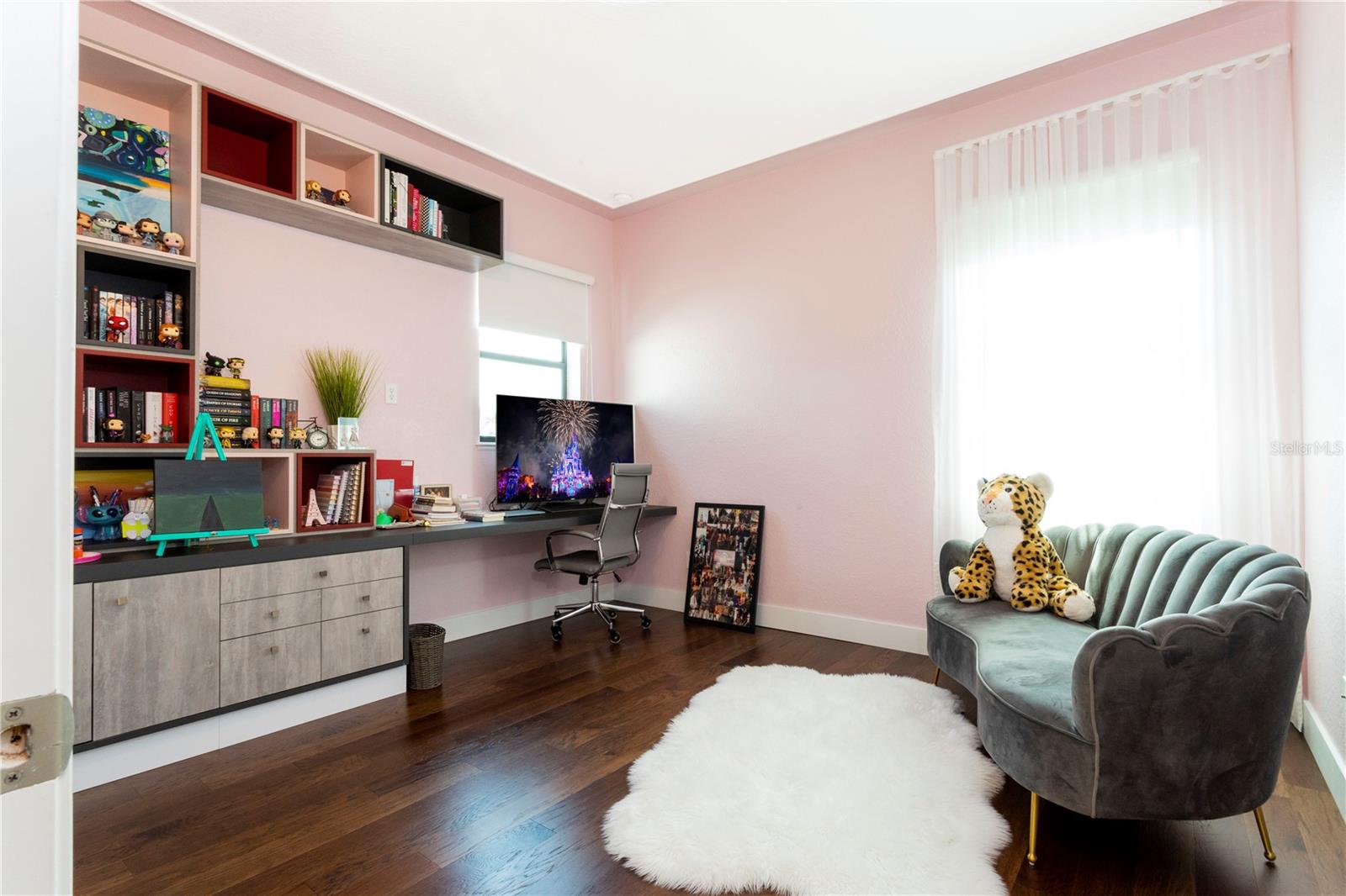 Image 42 of 63 For 4279 Isabella Circle