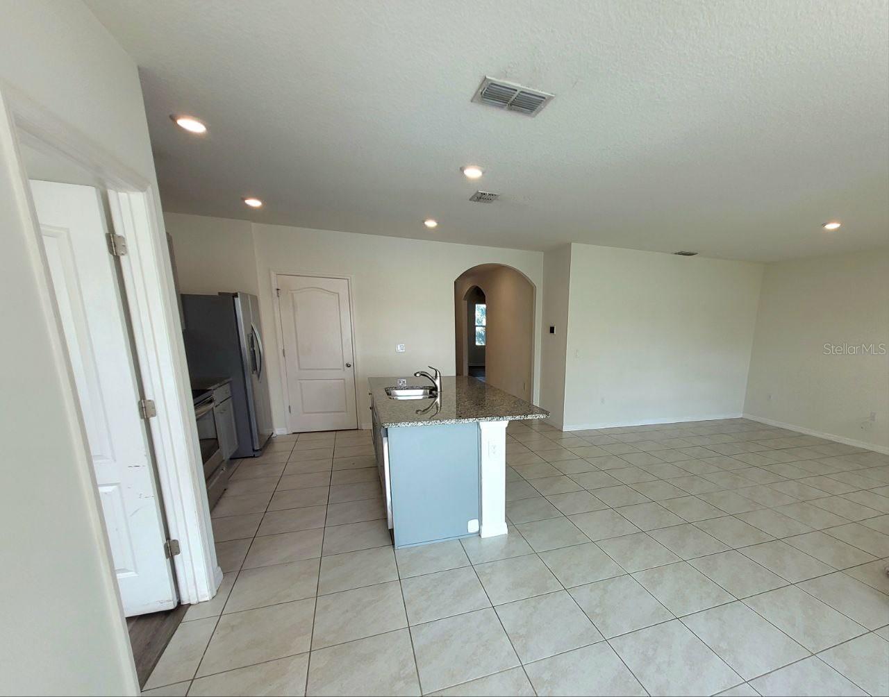 Image 4 of 9 For 5126 Foxtail Fern Way