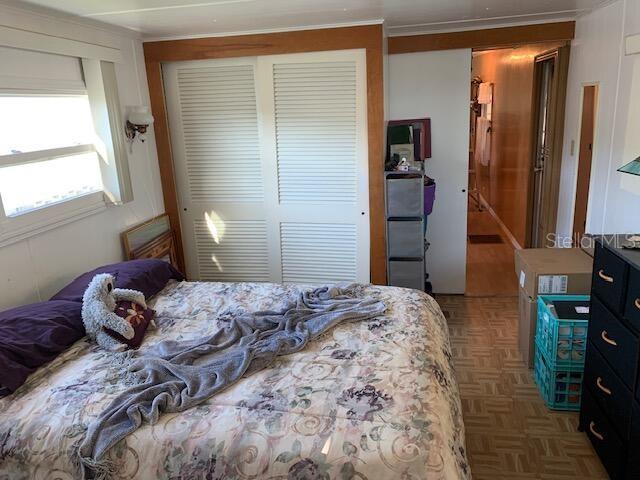 Listing photo id 13 for 12766 Seminole Boulevard 61