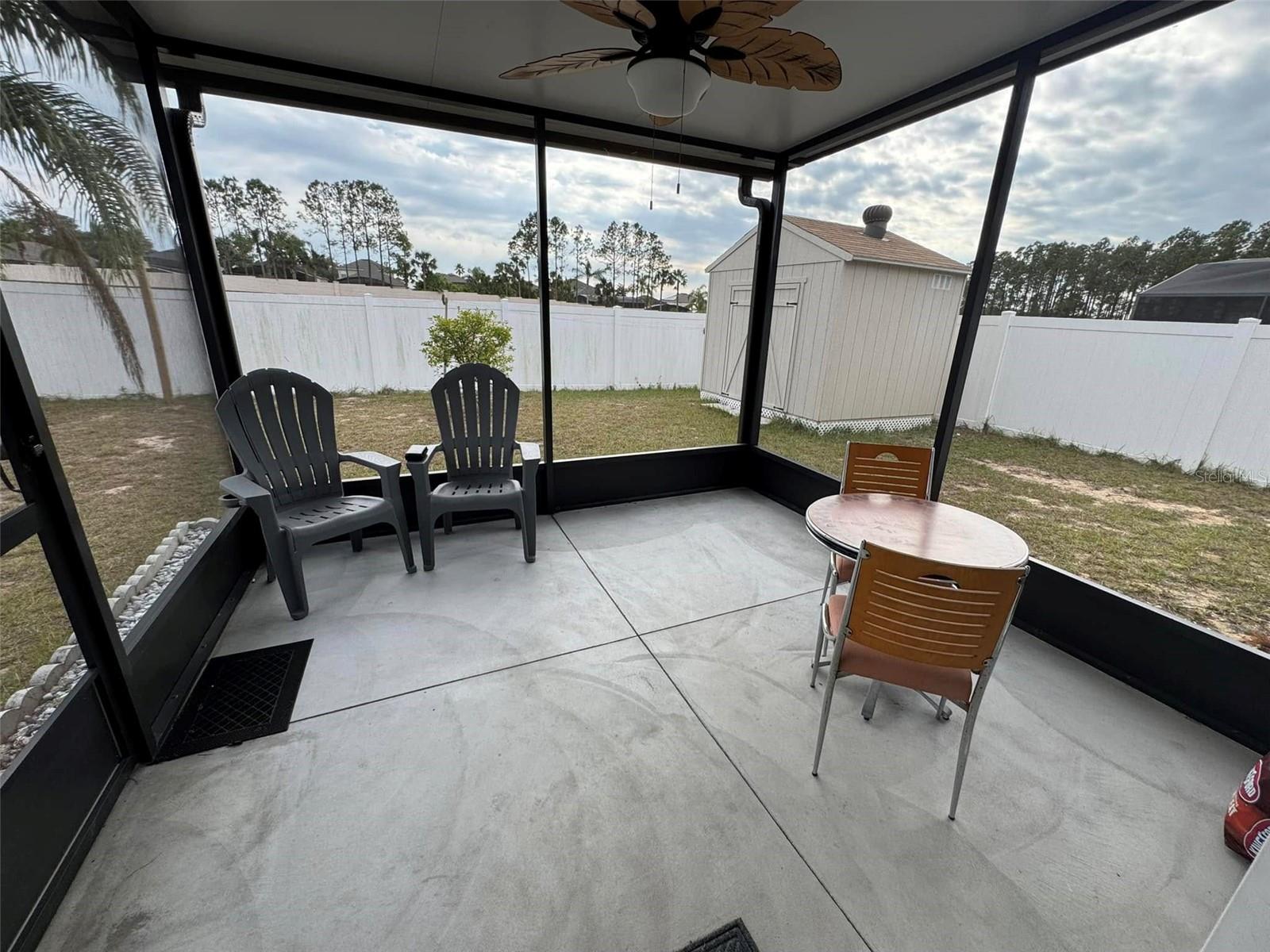 Image 13 of 19 For 800 Woodlark Drive