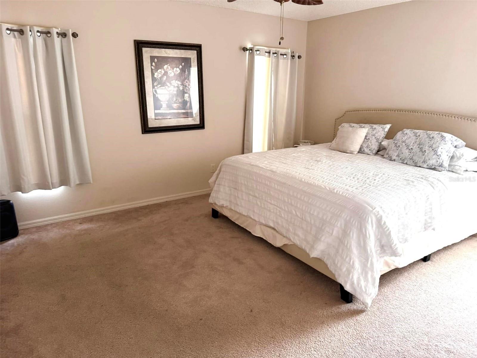 Image 16 of 19 For 800 Woodlark Drive