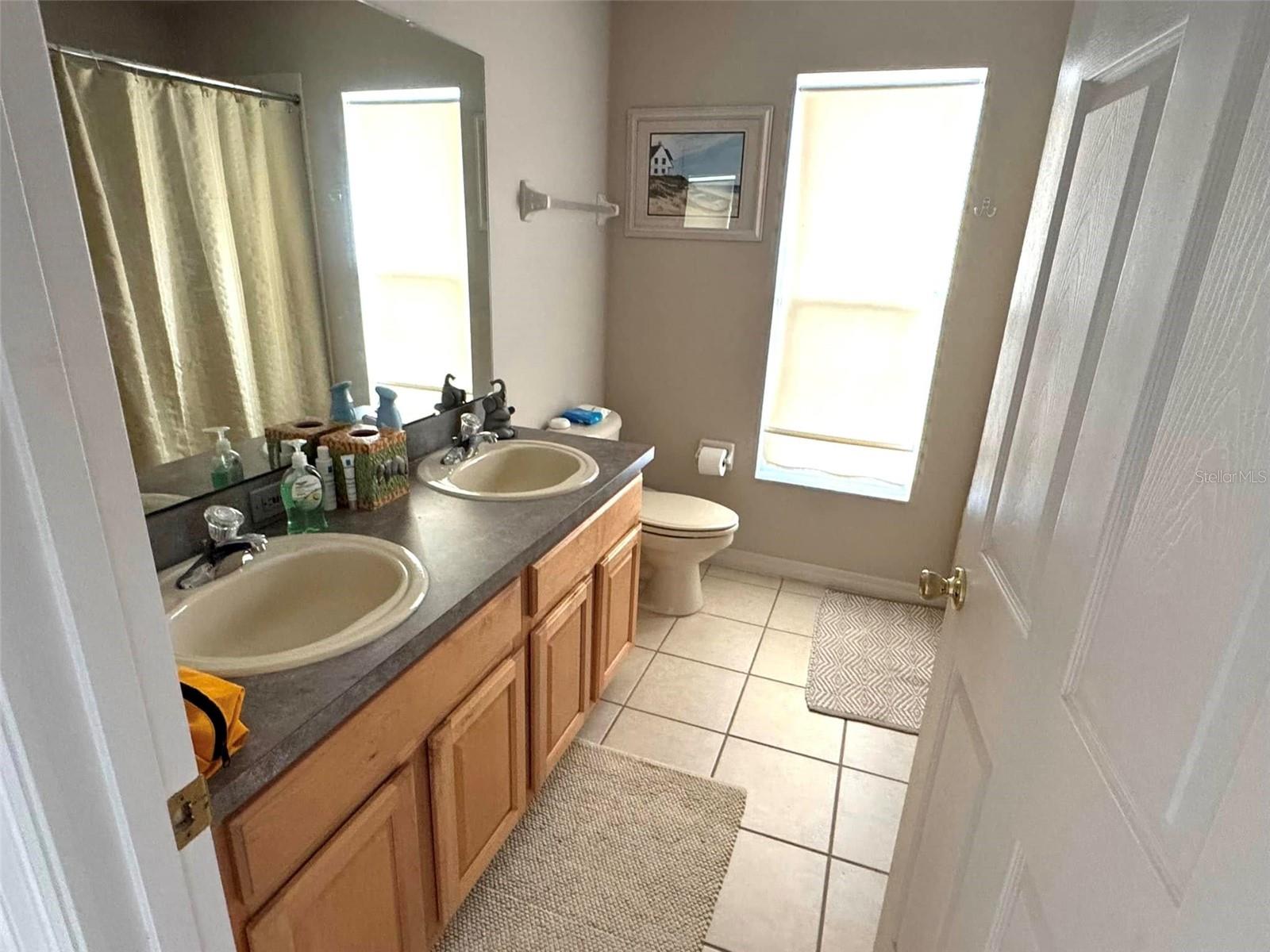 Image 2 of 19 For 800 Woodlark Drive