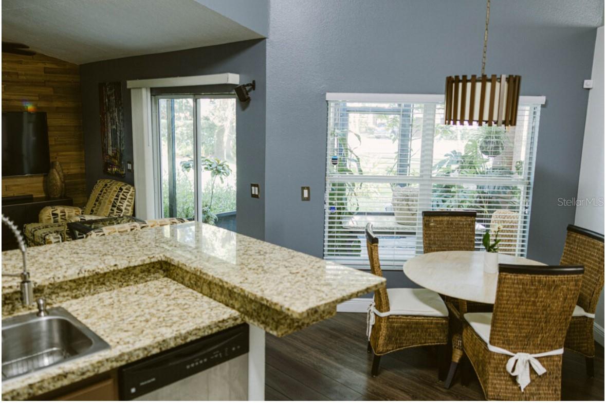 Image 18 of 32 For 2102 Applegate Drive