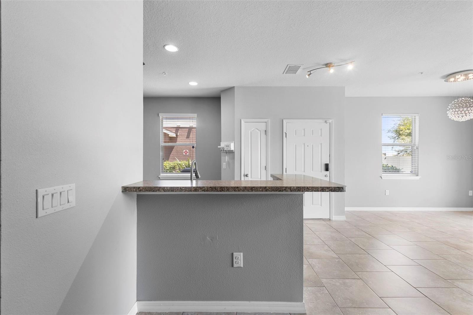 Image 7 of 26 For 6562 Goldenrod Road 80b