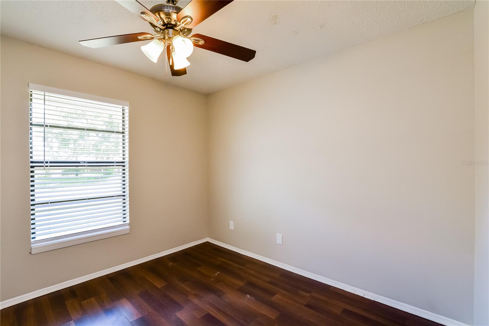 Image 11 of 16 For 7628 Southwick Street