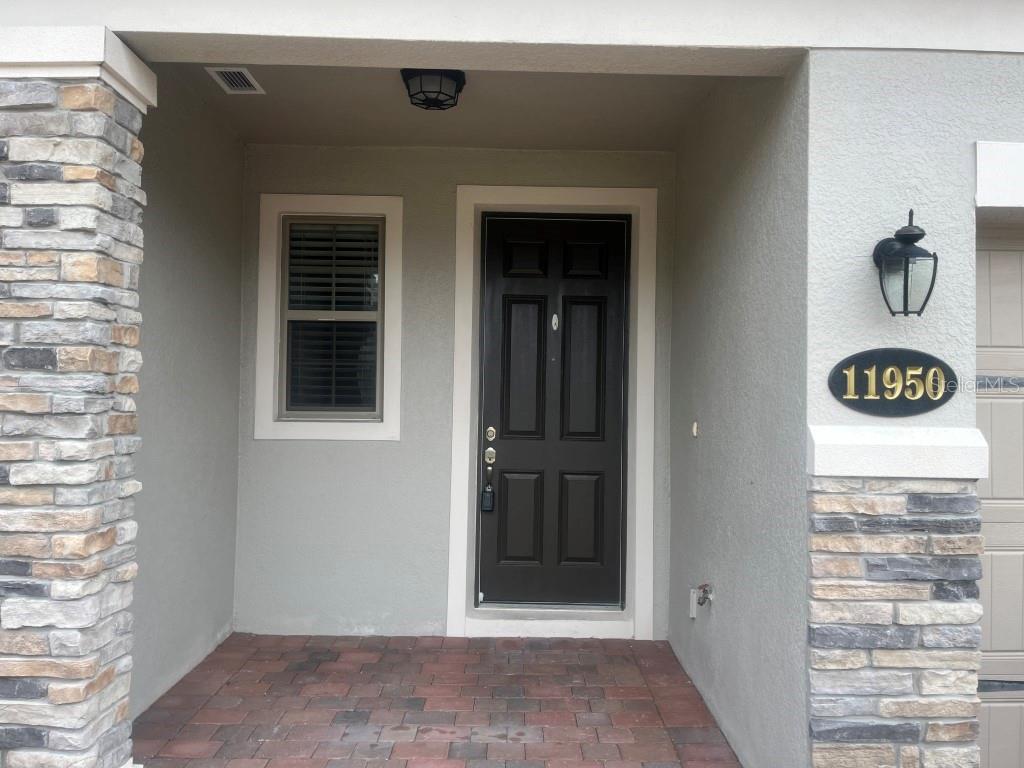 Image 2 of 20 For 11950 Sands Cove