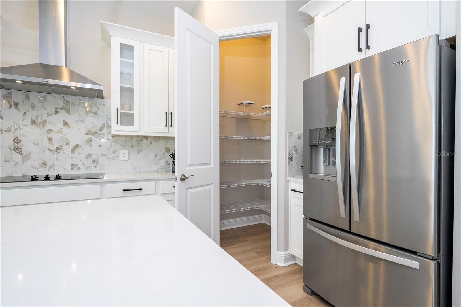 Image 13 of 95 For 16489 Silver Brook Way