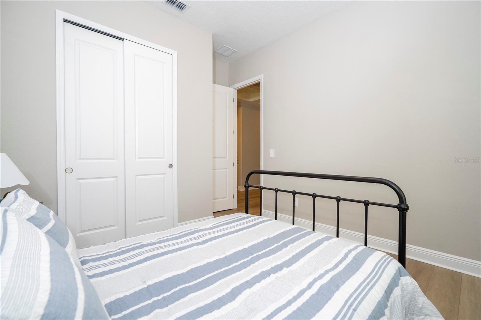 Image 43 of 95 For 16489 Silver Brook Way