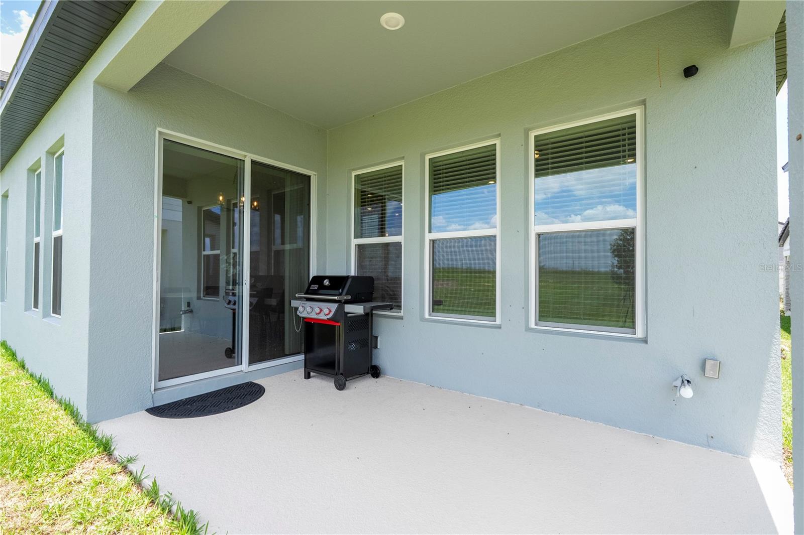 Image 73 of 95 For 16489 Silver Brook Way