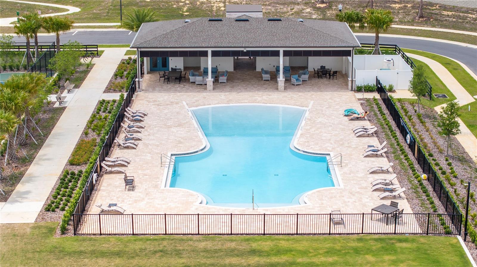 Image 85 of 95 For 16489 Silver Brook Way