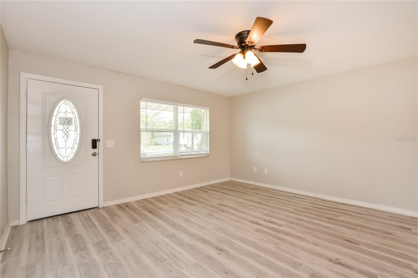 Image 4 of 15 For 1604 Palm Avenue