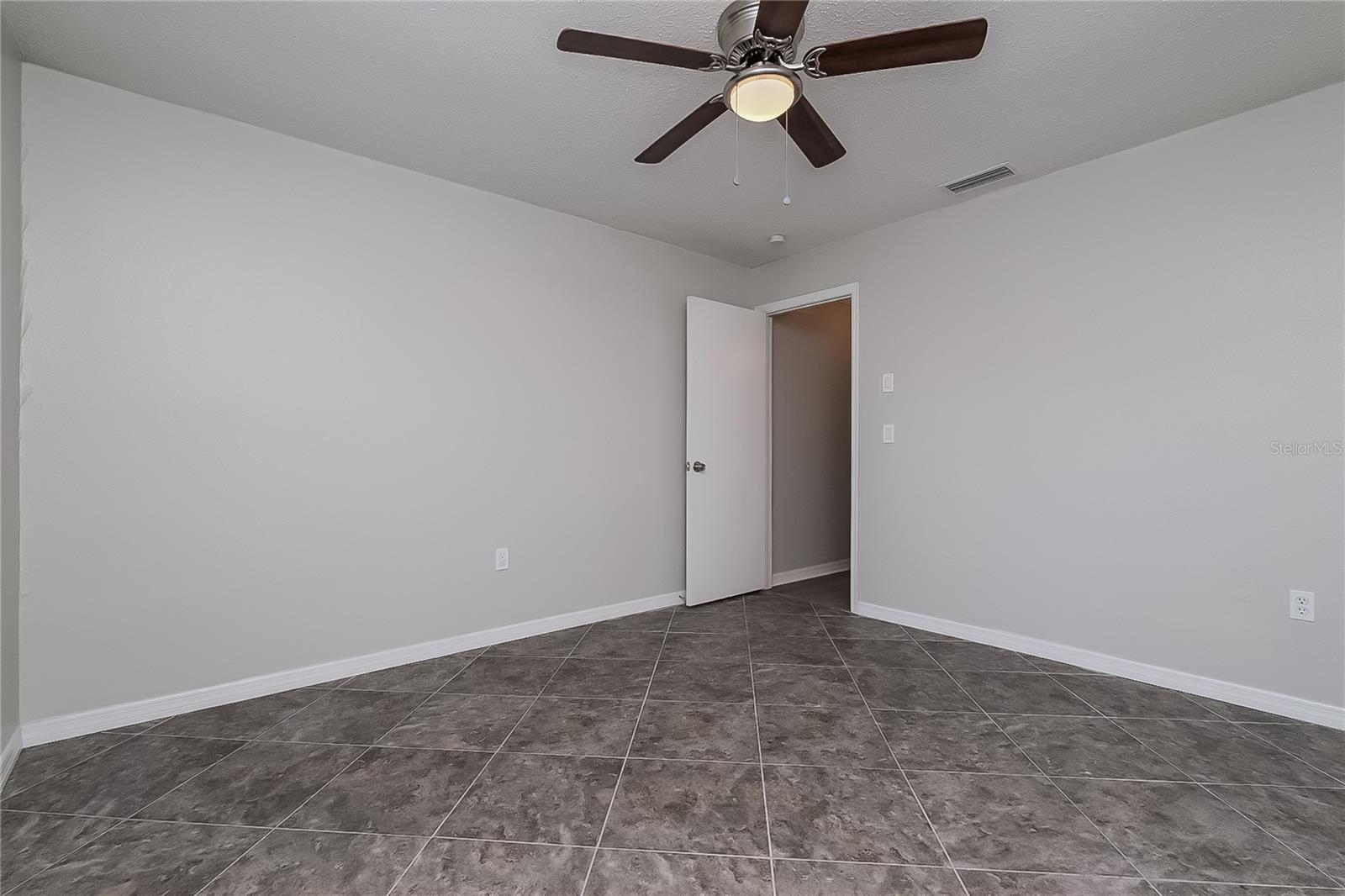 Image 12 of 16 For 7900 Lightfoot Drive